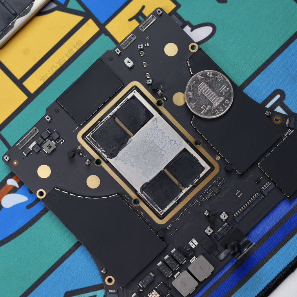 First M1 Max MacBook Pro Disassembly Shows a Single Heat ...