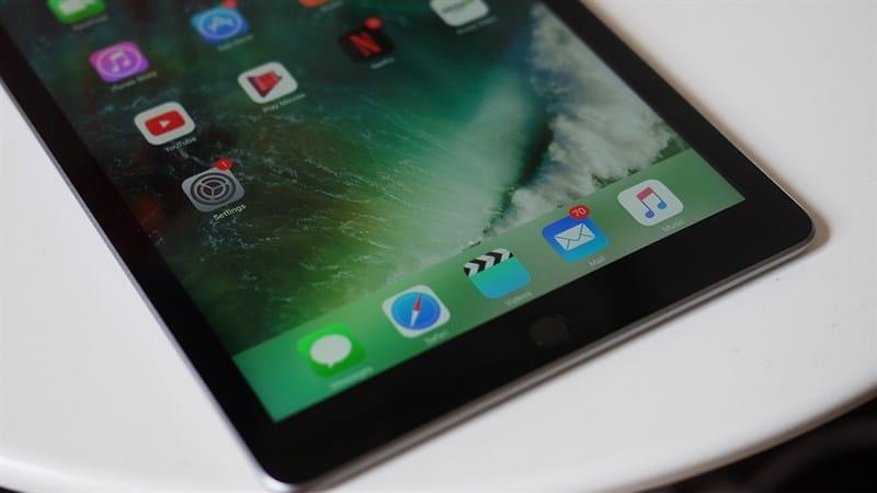 Đánh giá iPad 9.7 inch (2017): Bản cập nhật mới hoàn hảo