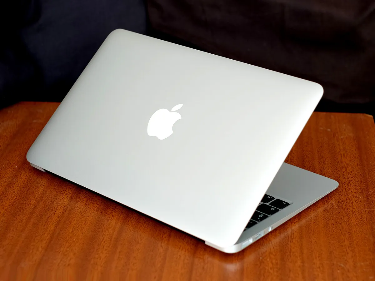 MacBook Air 11in (2015) review | Stuff